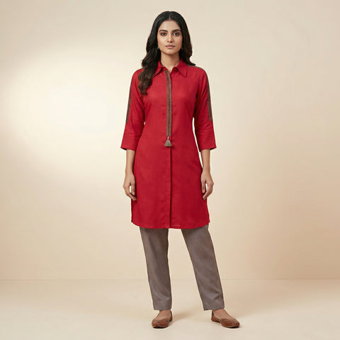 Straight fit kurti with straight-leg pants Suit - Crimson Rose
