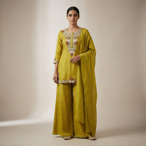 Straight-cut top with flared palazzo pants Suit - Olive Green